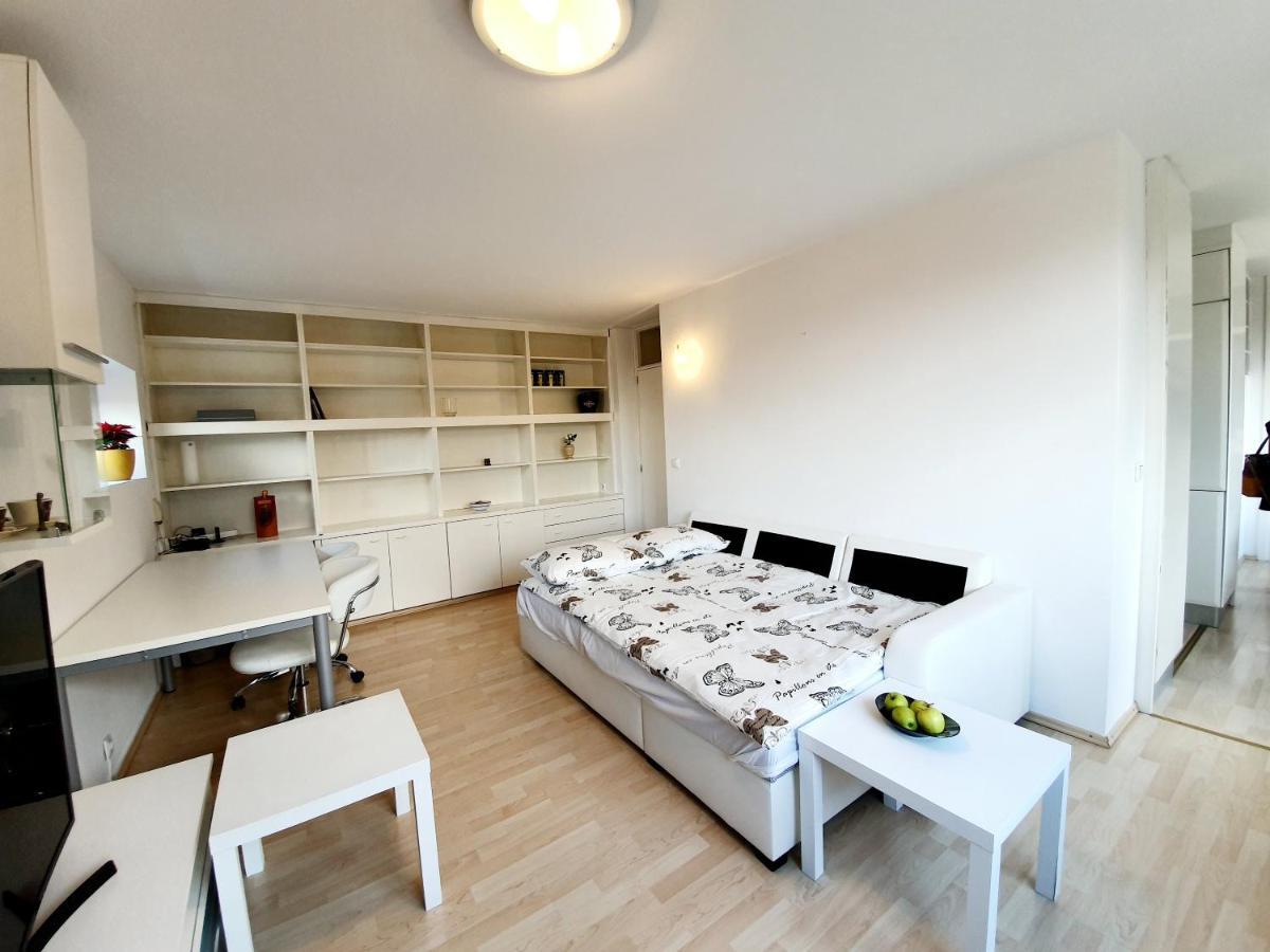 Bossa Nova Castle&Outstanding Home With Garage Ljubljana Exterior foto